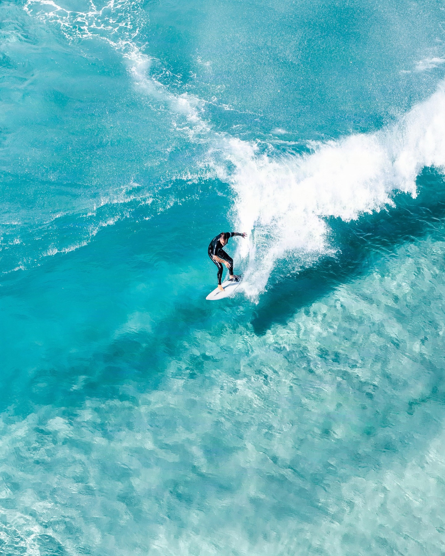 Surfing Drone Shot