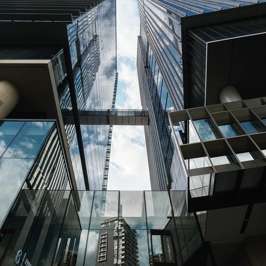  Buildings Mirrored In Glass Facades