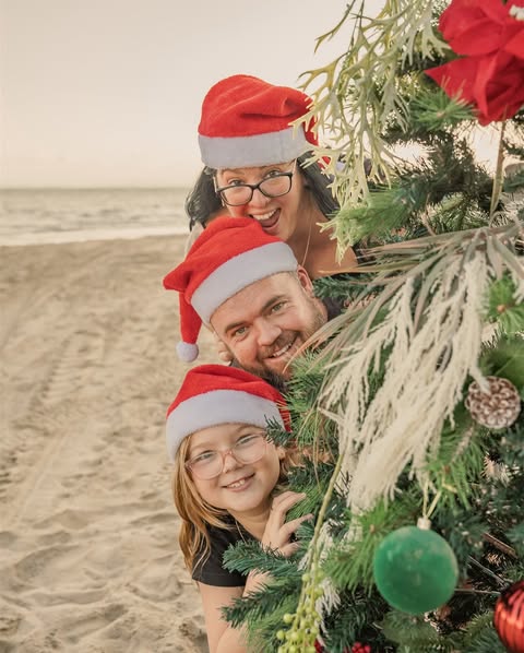 Tropical Christmas Beach Portrait