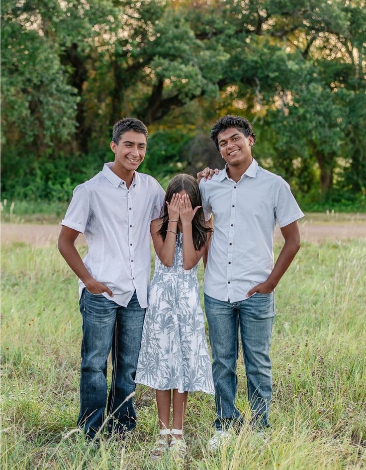 Three Generations Sibling Comparison