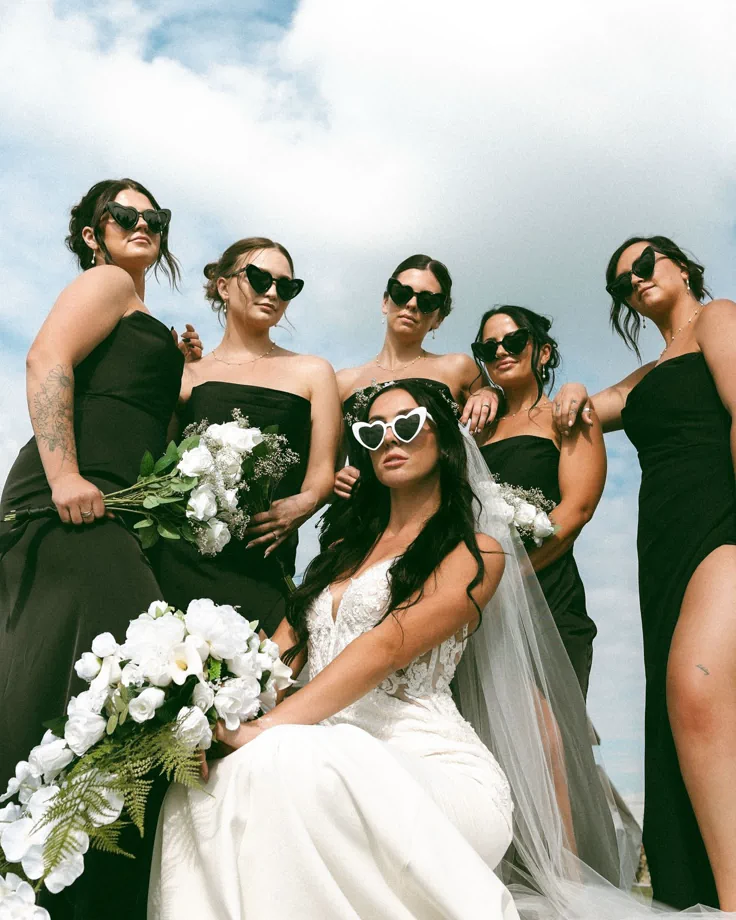 bridesmaid photo ideas