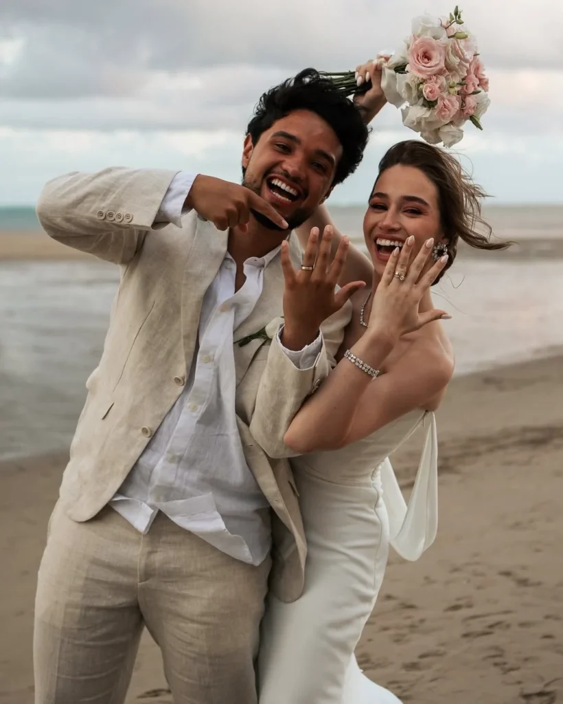 beach wedding photo ideas