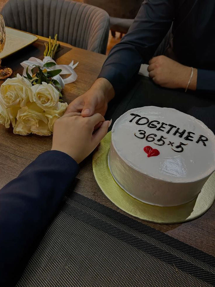anniversary photoshoot ideas
