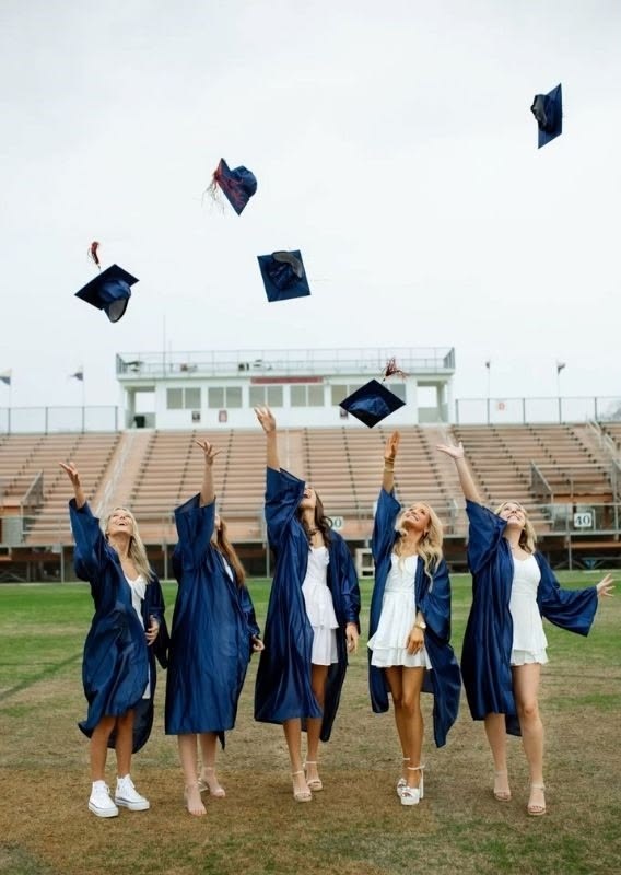 cap and gown photo ideas