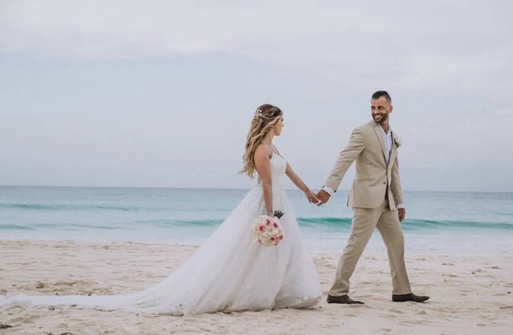 beach wedding photo ideas