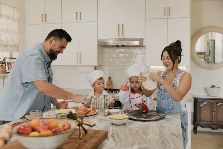 casual family photo ideas