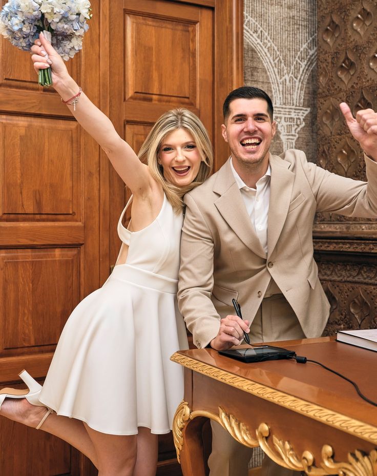 courthouse wedding photo ideas