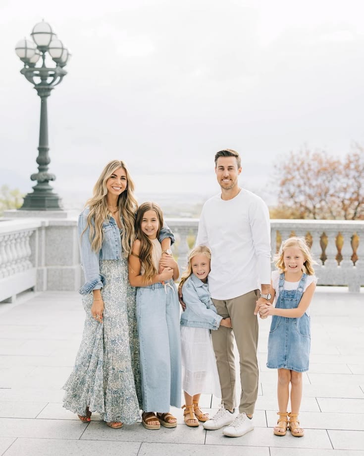 clothing ideas for family photos