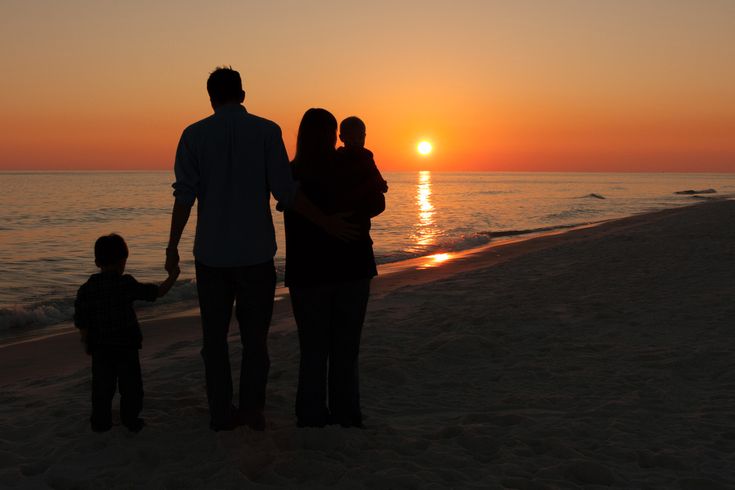 black family maternity photo ideas