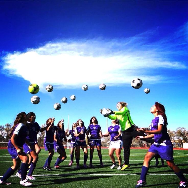 cool soccer team photo ideas
