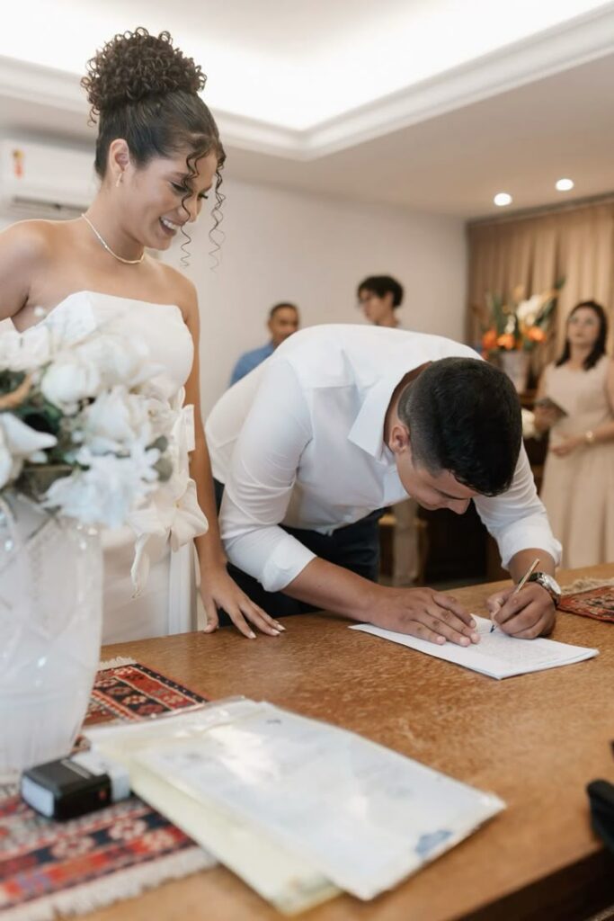 courthouse wedding photo ideas