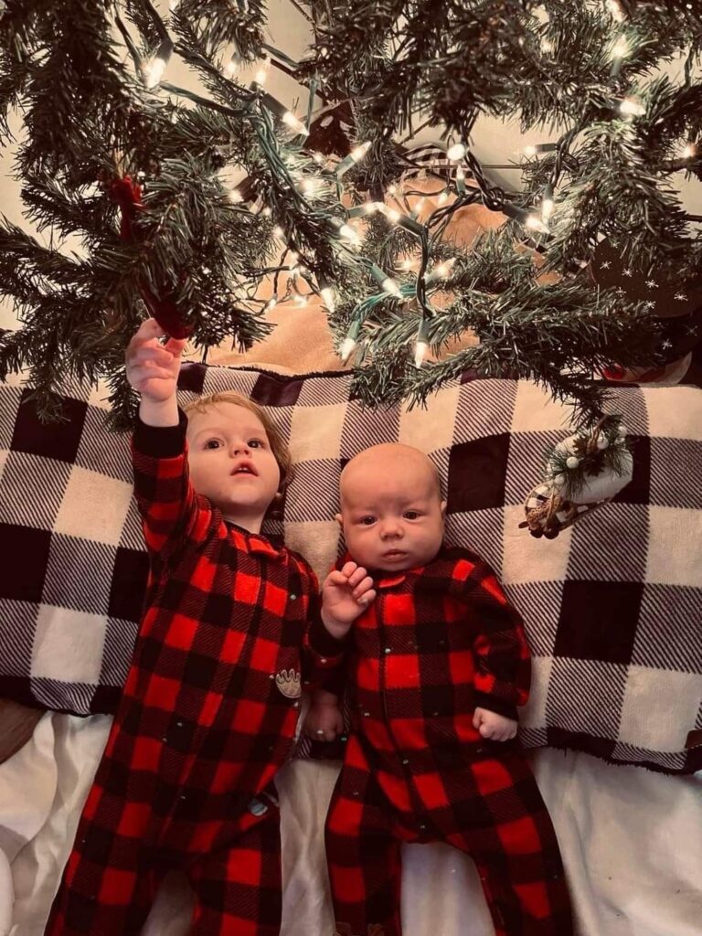 baby first christmas photo ideas