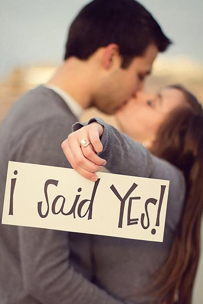 unique engagement photo ideas