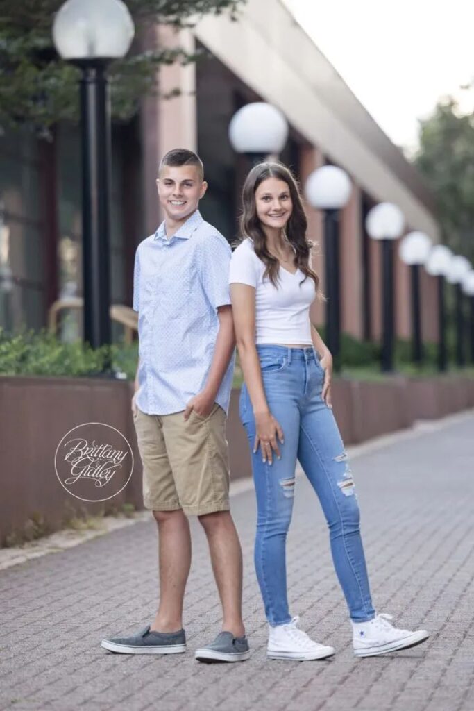 brother and sister photo ideas