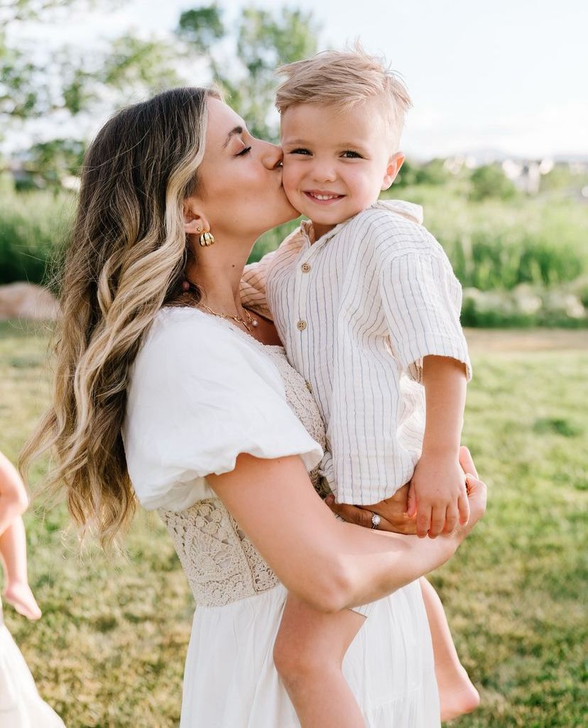 cute mom and son photoshoot ideas