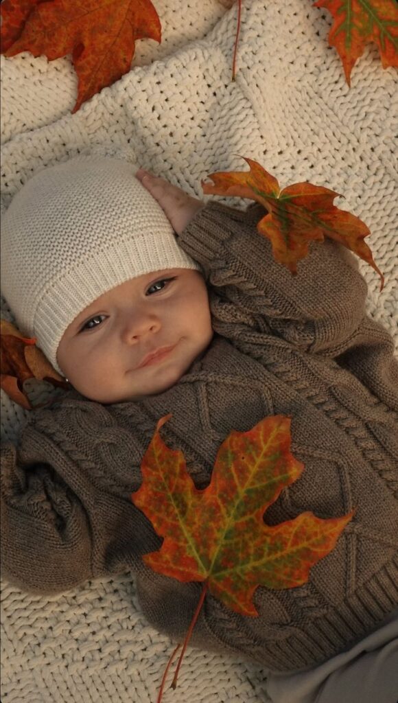 baby's first thanksgiving photo ideas