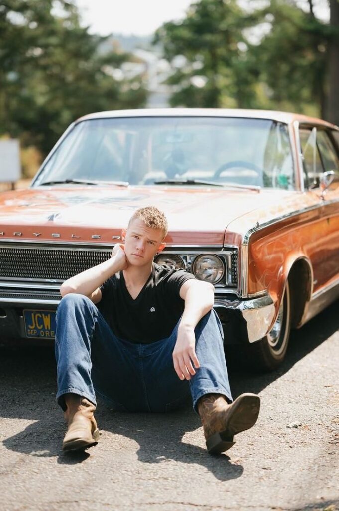 boy senior photo ideas