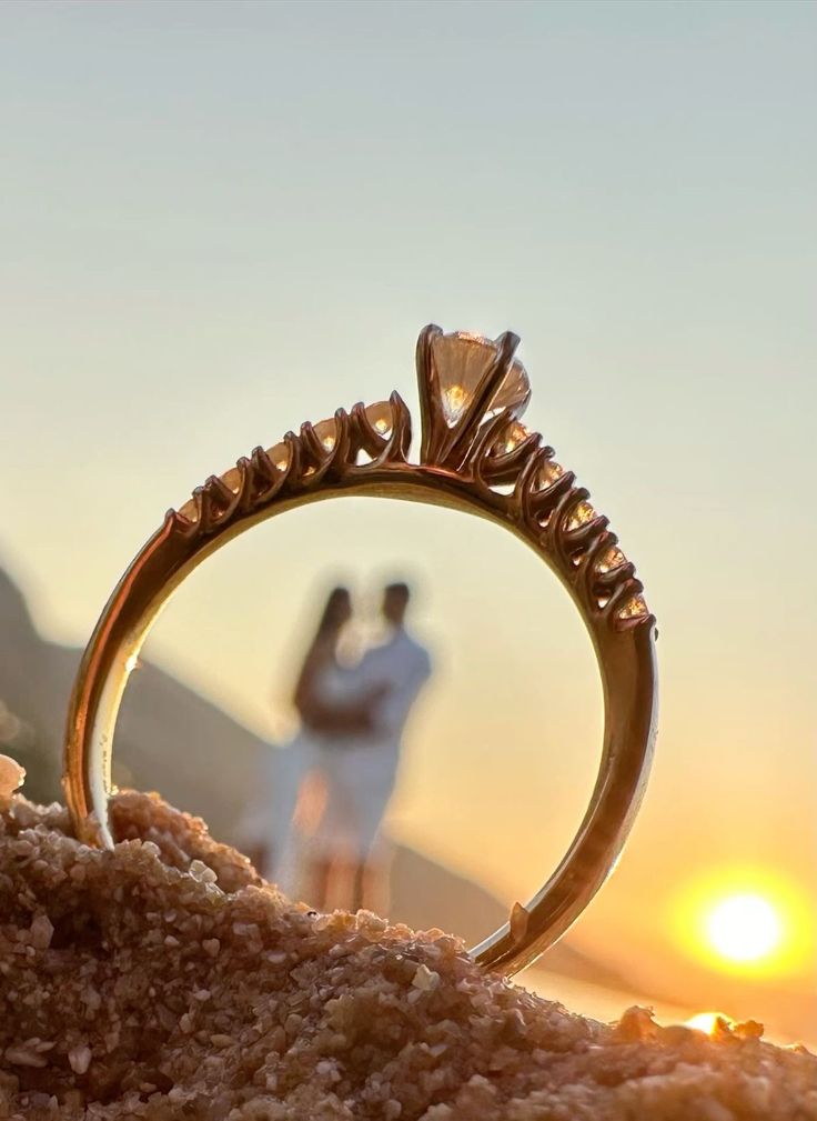 creative engagement photo ideas