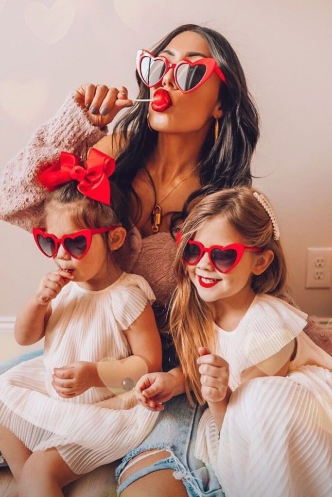 unique family photo ideas