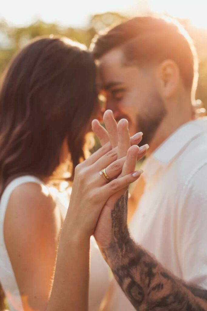 couple engagement photo ideas