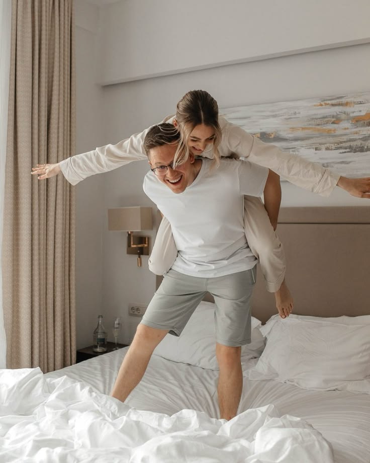couple photo ideas at home