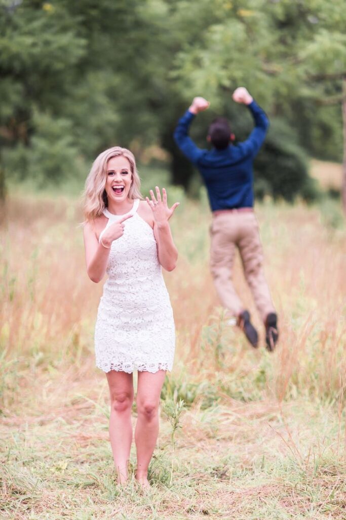 unique engagement photo ideas