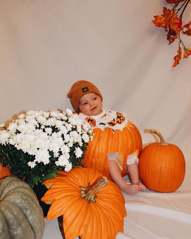 baby pumpkin photo ideas