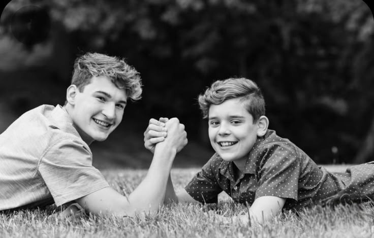 brother photo ideas