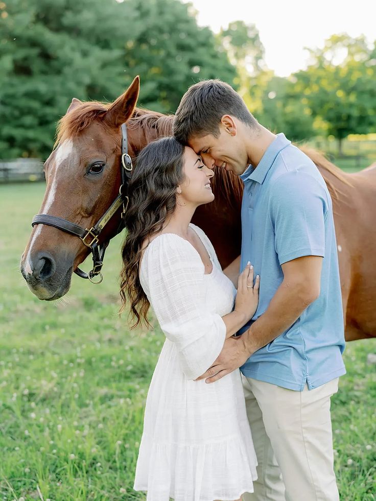 couple engagement photo ideas