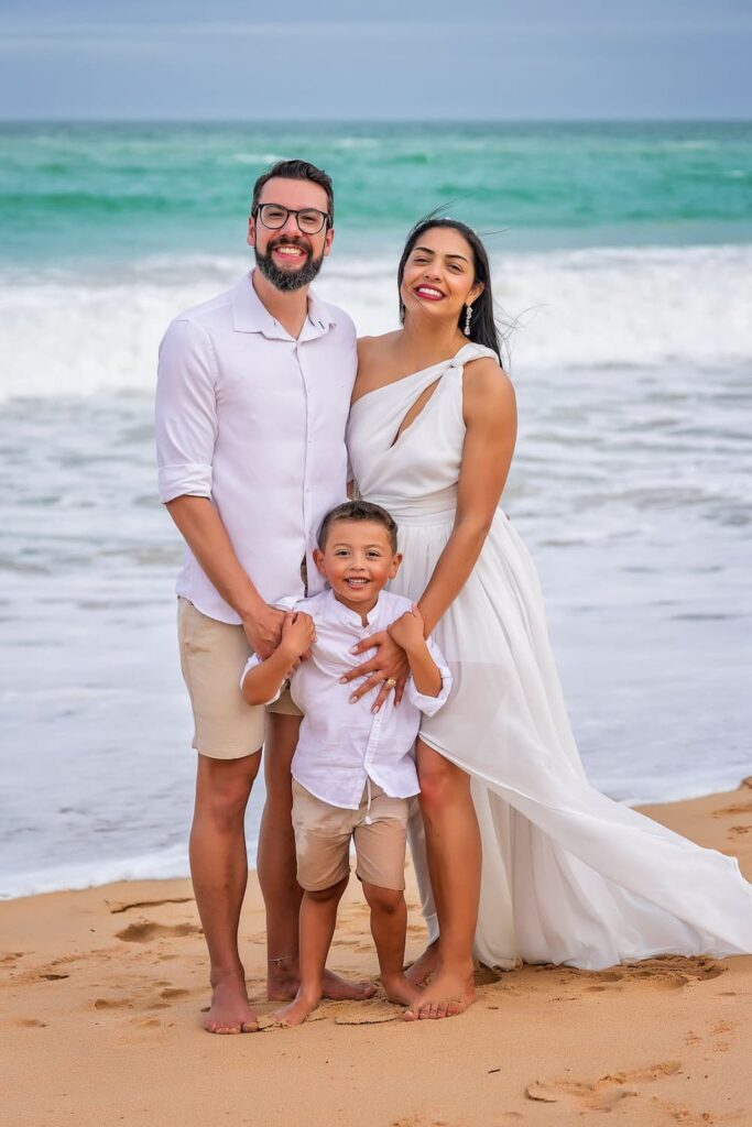 beach family photos outfit ideas