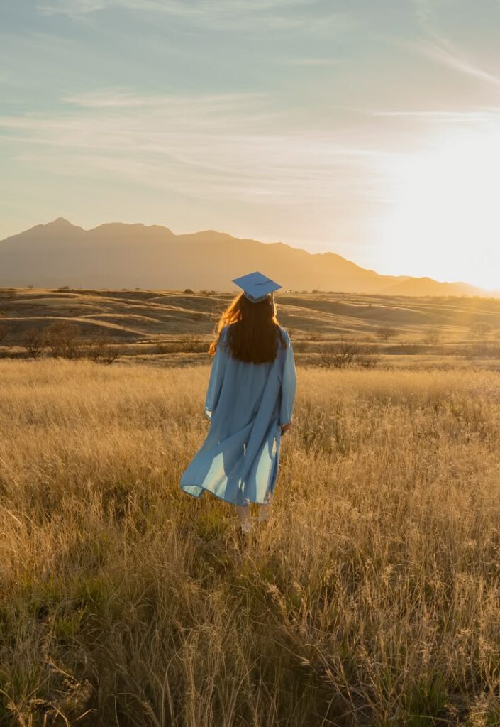 cap and gown photo ideas