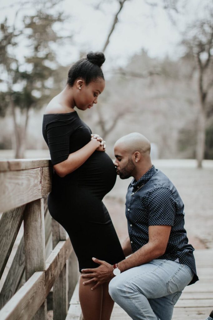 black family maternity photo ideas