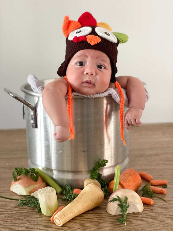 baby's first thanksgiving photo ideas