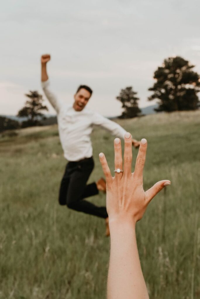 creative engagement photo ideas