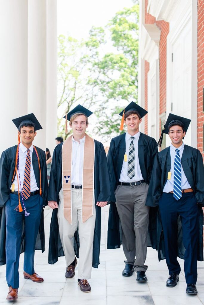 college graduation photo ideas