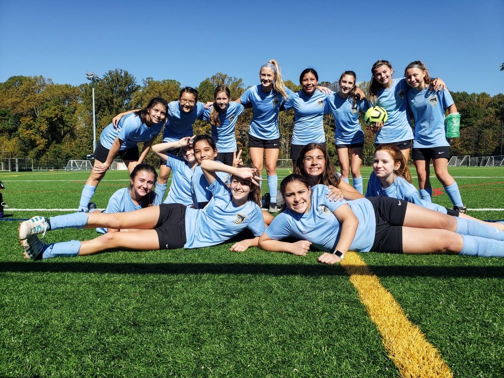 cool soccer team photo ideas