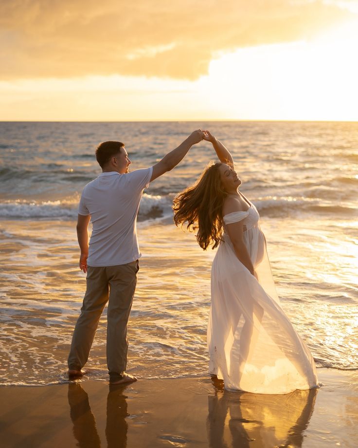 cute maternity photo ideas