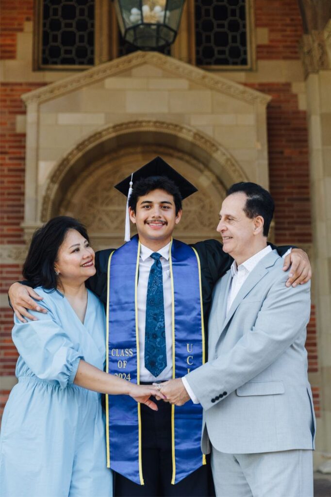 cap and gown photo ideas