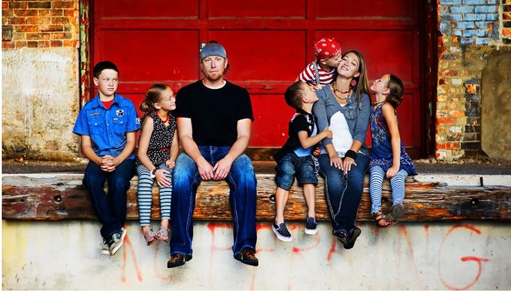 cool family photo ideas