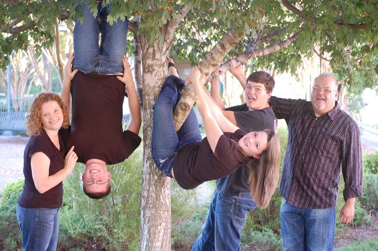 cool family photo ideas