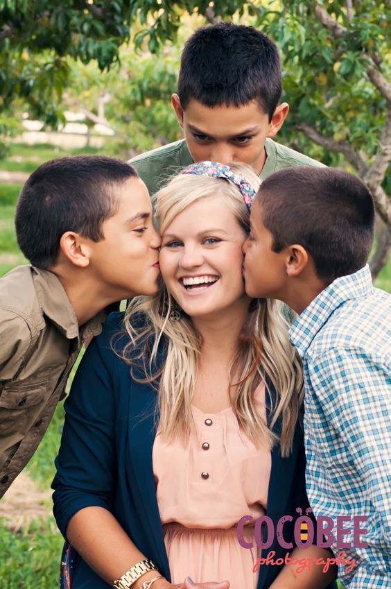 cute family photo ideas