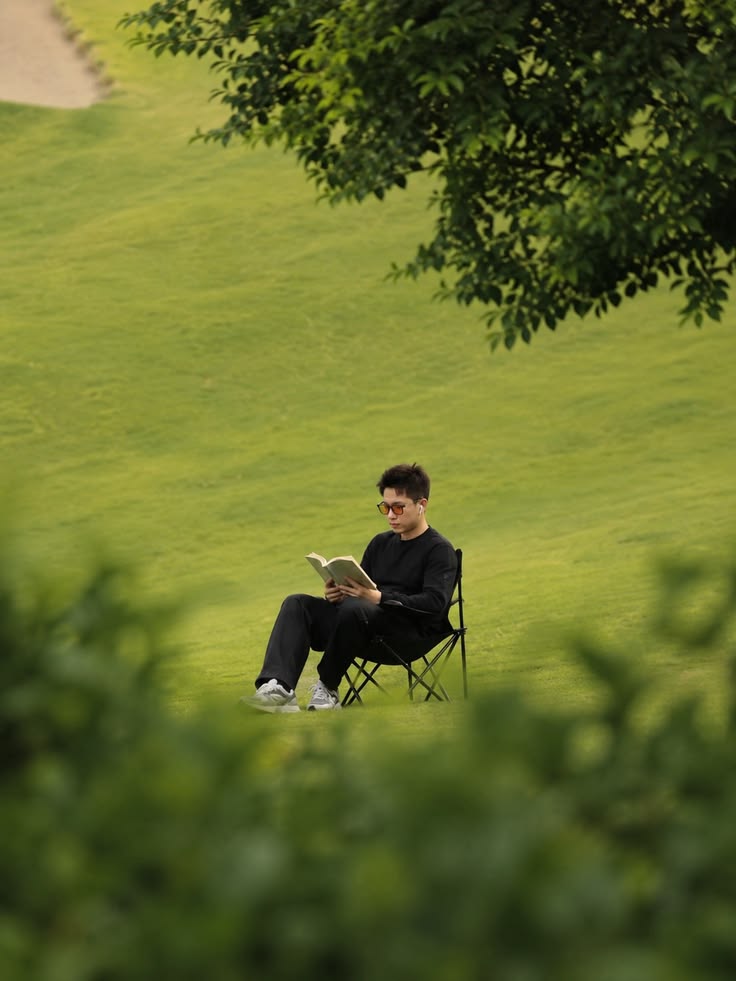 unique senior photo ideas