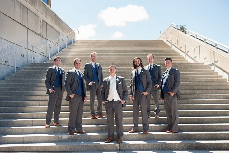 corporate team photo ideas