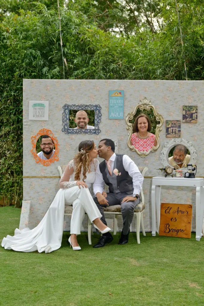 best wedding photo booth ideas