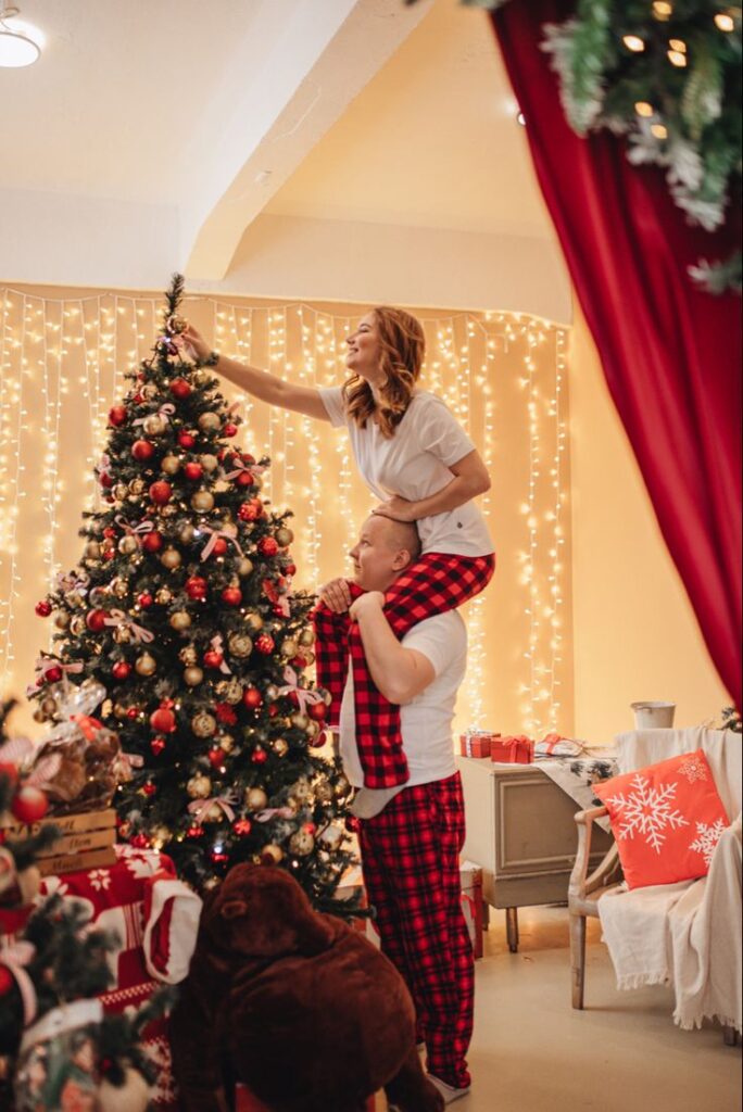 couple christmas card photo ideas