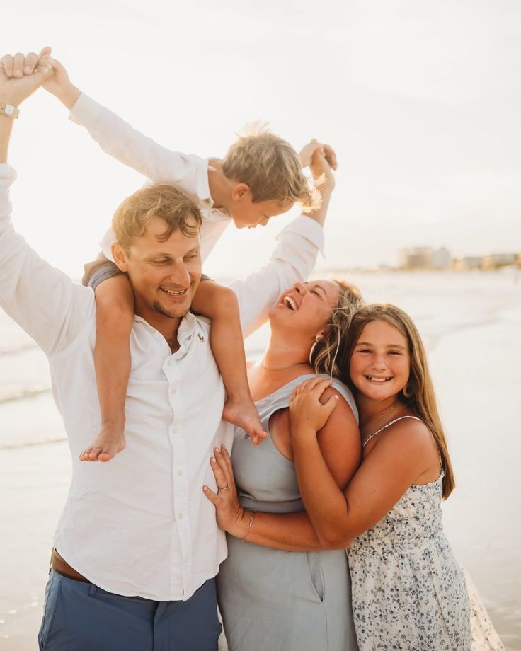 candid family photo ideas