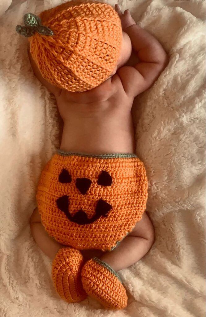baby halloween photo ideas