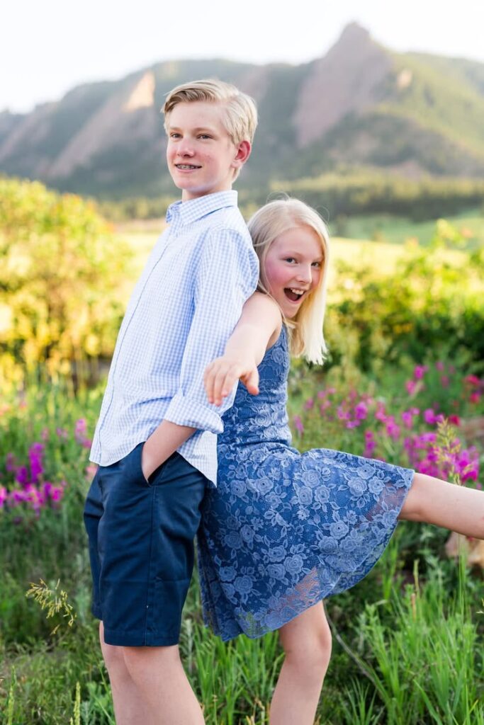 brother and sister photo ideas