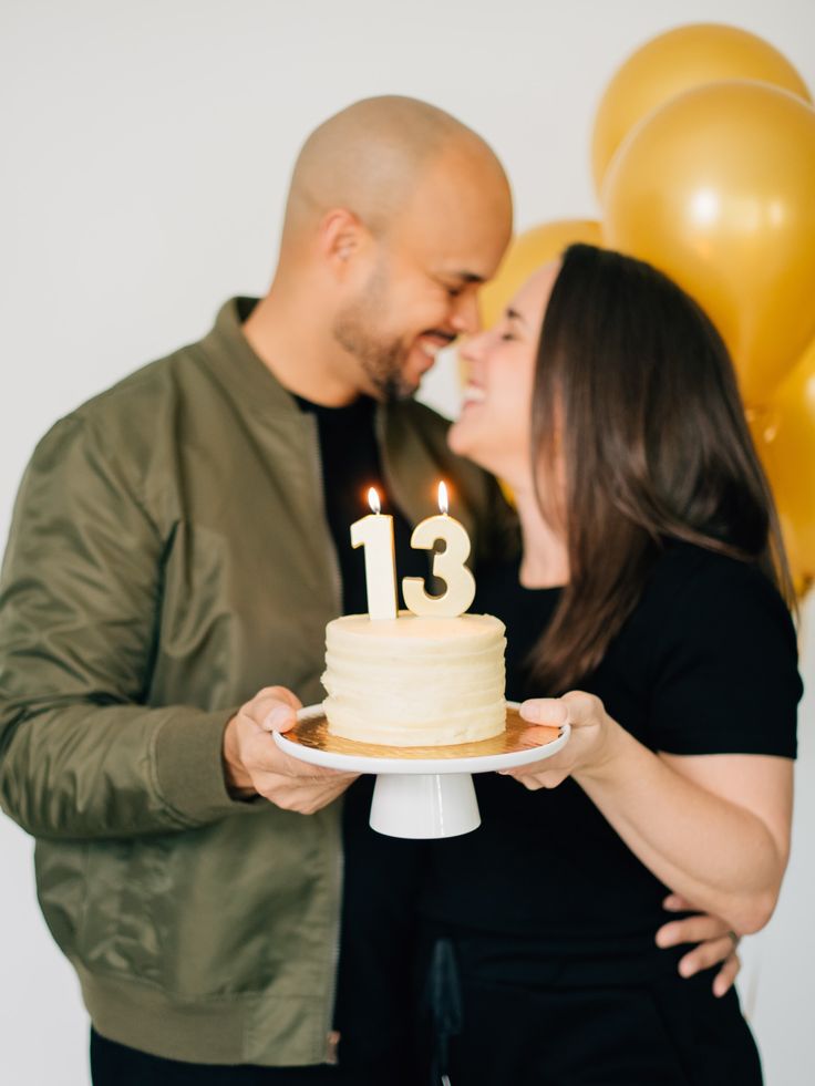 couples anniversary photoshoot ideas
