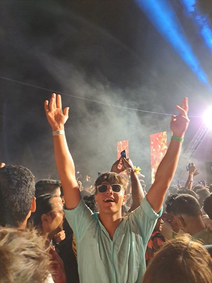 concert photo ideas